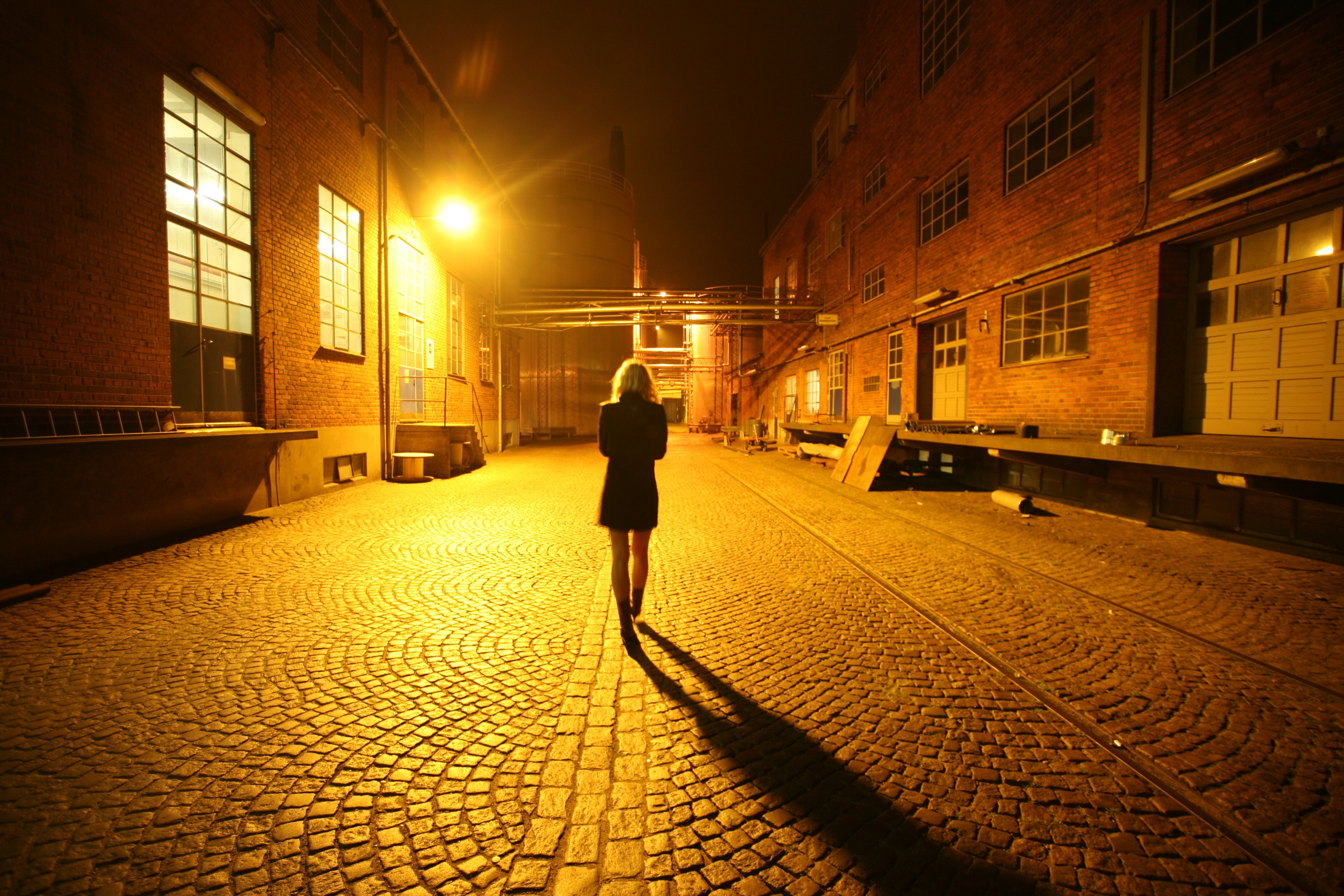 Photo of https://visionarysociety.org/images/topic/images/Woman_walking_on_street_at_night.jpg